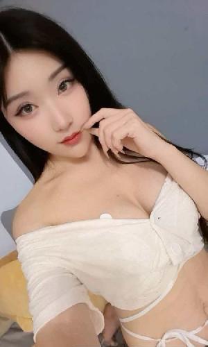 雨花舌吻御姐