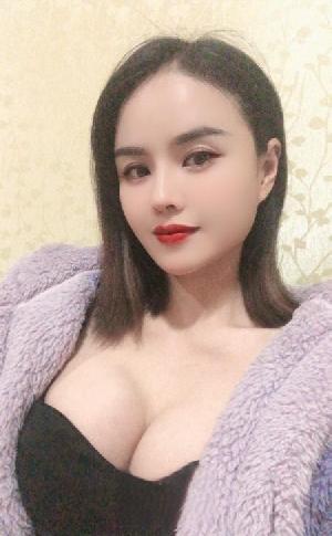 蜀山大胸兔兔