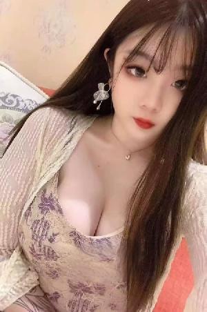 丰满大奶熟女琪琪