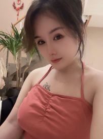 目测38D骚妮妮