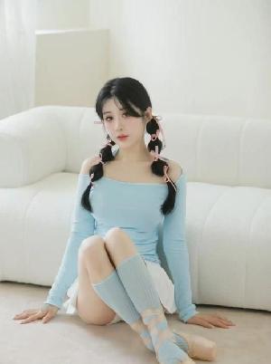 昆山舞蹈小美女