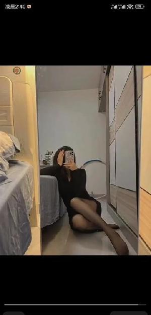 九头身大胸长腿莞式