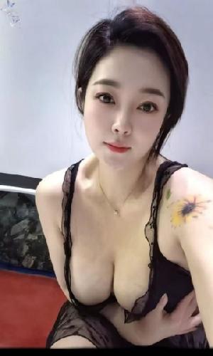 爱琴海大波少妇
