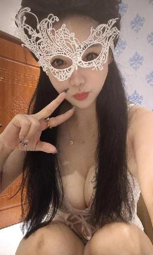 可舌吻69的莞式女王