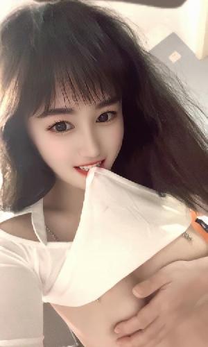 浦东制服诱惑美少妇