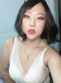 巨骚的黑寡妇