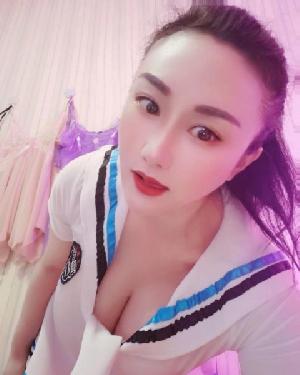 服务型风骚少妇