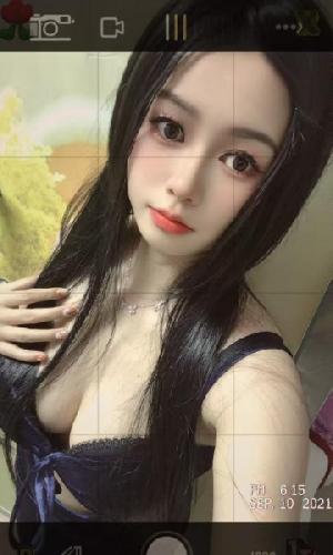 水床激情舔嘟嘟