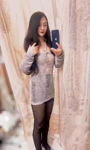 软软服务型情趣少妇