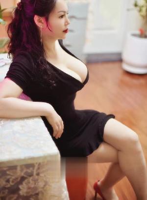大波熟女芯馨