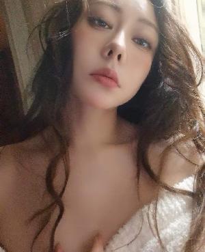 虹悦城小妖