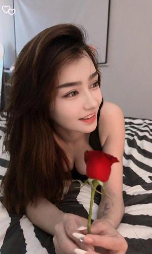 混血模特奈丽