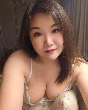 锦江丰满大胸晓梦