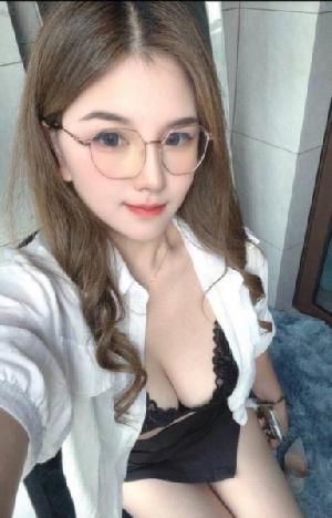 上城风骚大奶姐姐