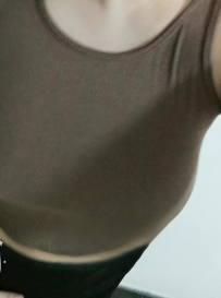 宝安巨乳丫头