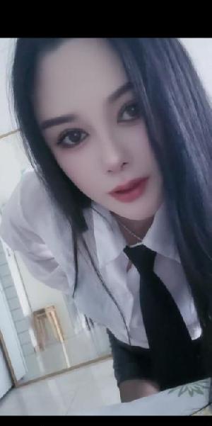 舌吻晴晴
