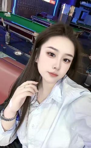 三通全能美女