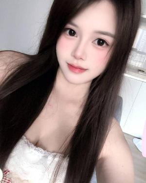 坂田甜美小艾