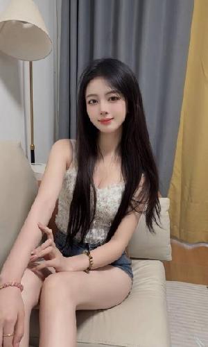 可甜可御颜值女友