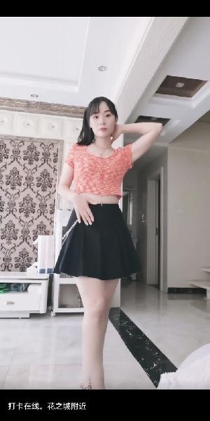 要服务的少妇，身材好，
