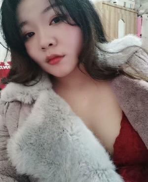 丰满的妹子