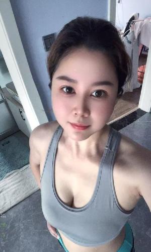 珠海大奶燕子