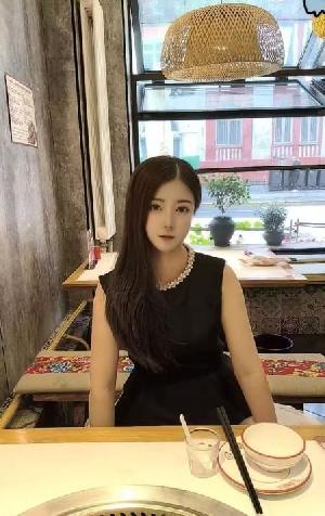 洪山桃子可接吻