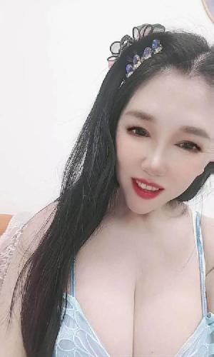 长江路大奶少妇