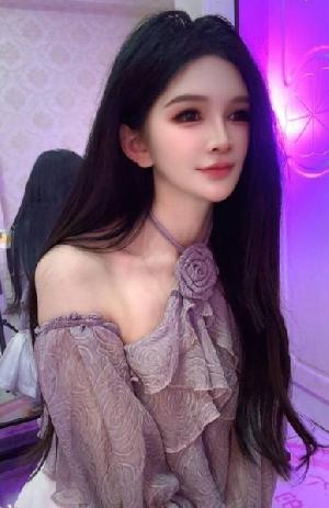 滨江翘臀小妖精曼妮