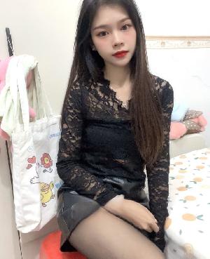 新鲜出炉超骚小妹