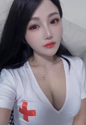 风骚大胸骚小姐姐