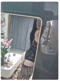 巨臀大奶玲玲