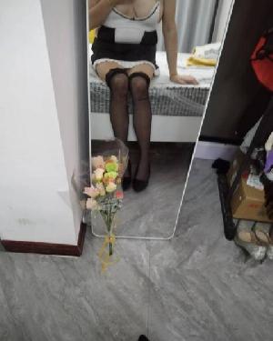 钟楼深喉技术型熟女