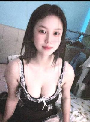 北郊大胸妹子