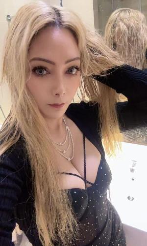 建业金发缇娜