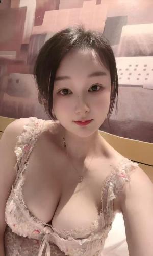 瓠子奶性感小狐狸