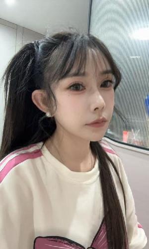 人照一致的小嫩妹