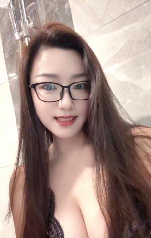 风骚熟女悠亚姐姐