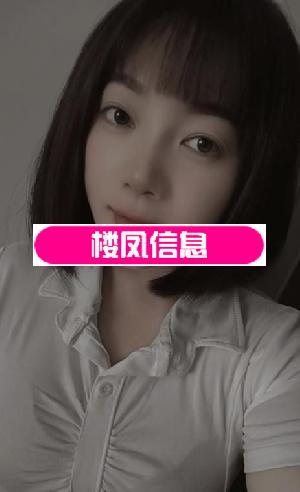 长腿丝袜小美女