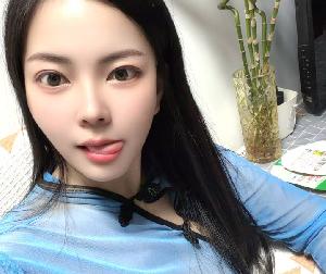 服务系风骚美臀少妇