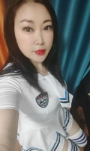 服务系少妇