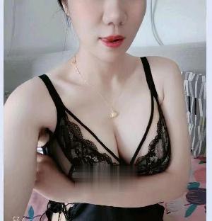 小美人妻少妇