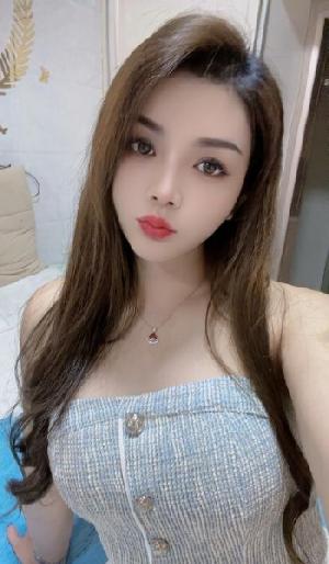 异域风情长腿美女