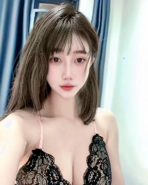 E奶御姐高圆圆