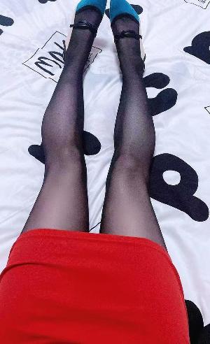 津南长腿少妇