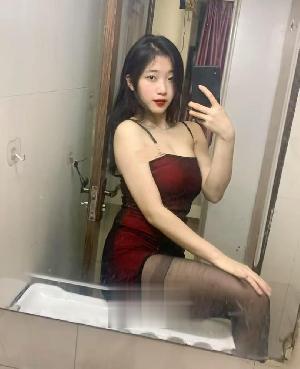 性感风骚黑丝美女秀秀