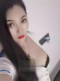 大奶风骚女小米粒