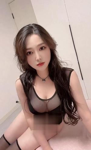 武昌性感大奶美少妇丽妮