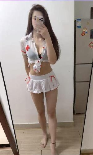 高挑身材小少妇