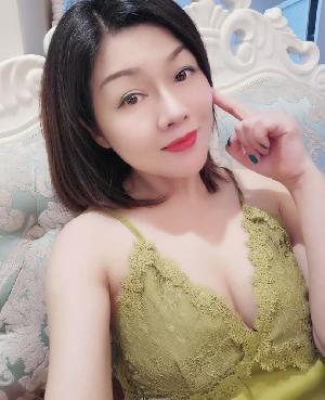 少妇牵牵